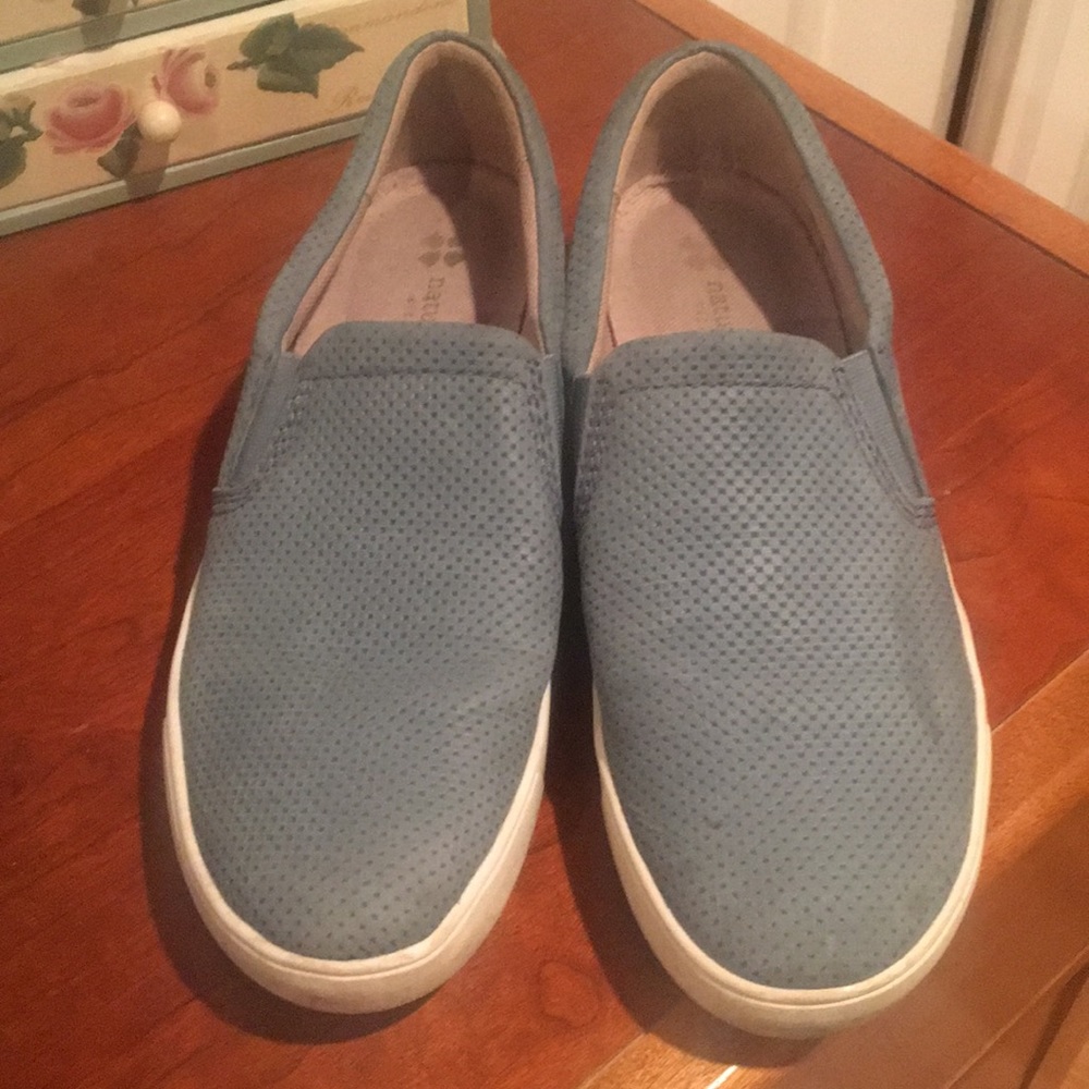 Naturalizer Blue Marianne size 7.5 M